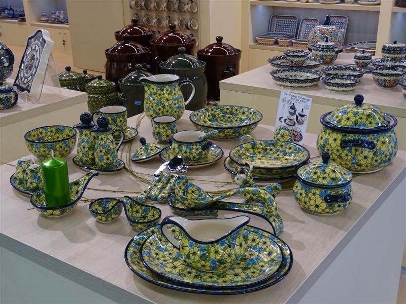 Nowe wzory ceramiki bolesławieckiej Z.C. Bolesławiec