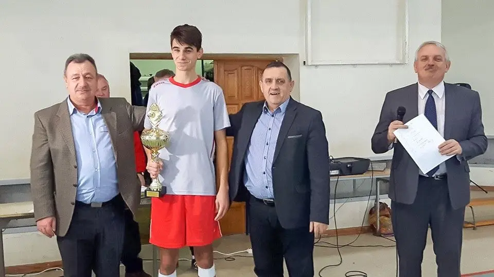 LZS Tomaszów mistrzem powiatu w Halowej Piłce Nożnej