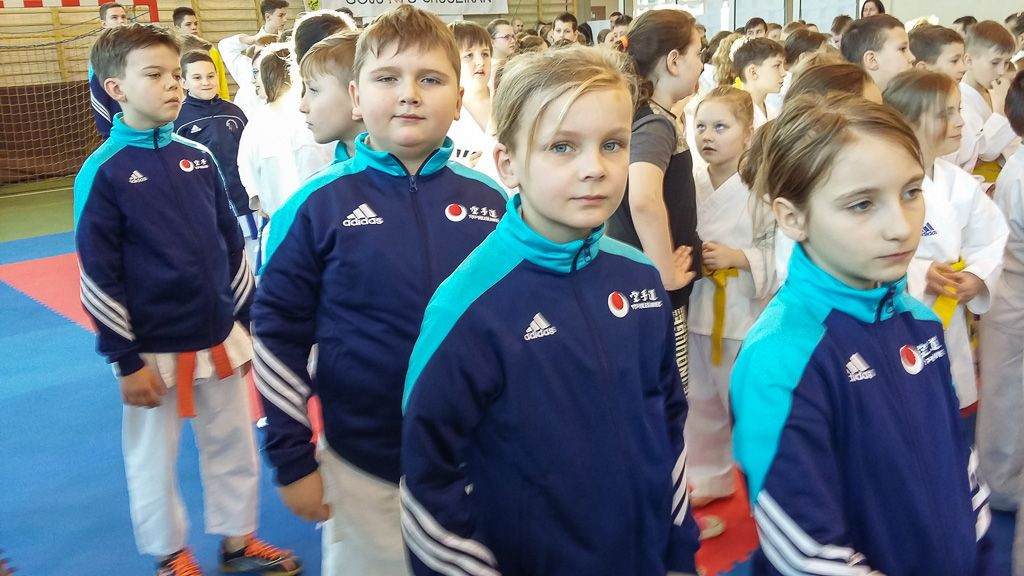 Zawodnicy TOP z 10 medalami Otwartego Turniej Karate w Wińsku