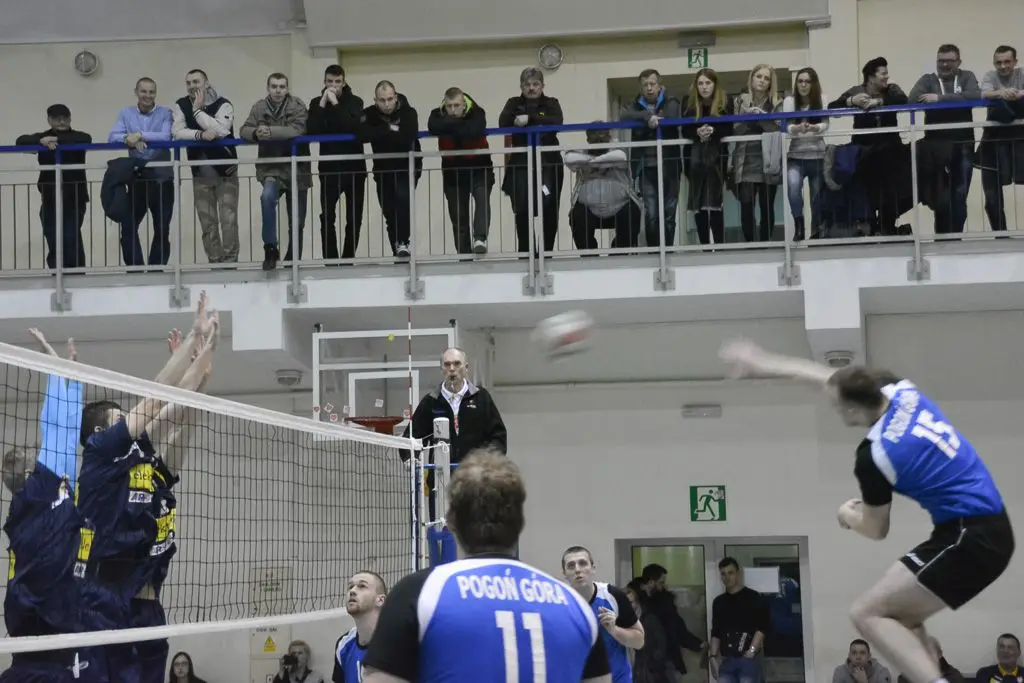 BTS Elektros vs MKS Pogoń Góra 3:0