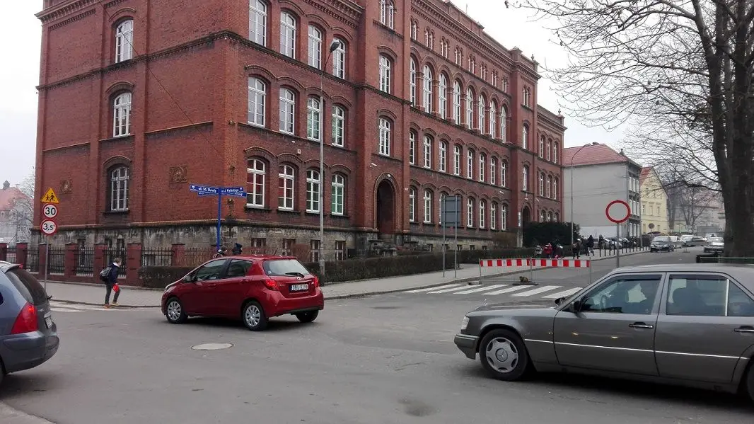 Mistrzom parkowania grozi do 300 zł mandatu