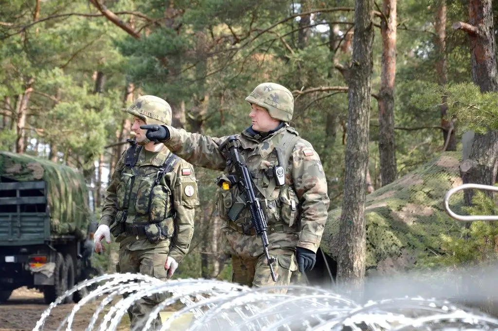 23 ŚPA: Grad na poligonie