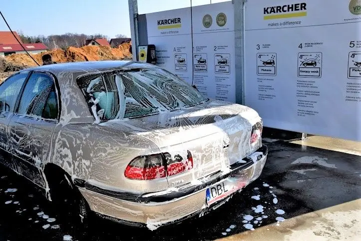 Automyjnia Kärcher Yello w Kruszynie