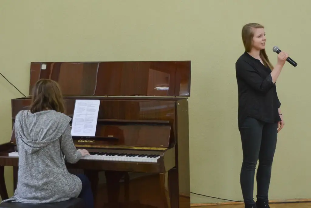 Szkolny Festiwal Talentów w II LO w Bolesławcu