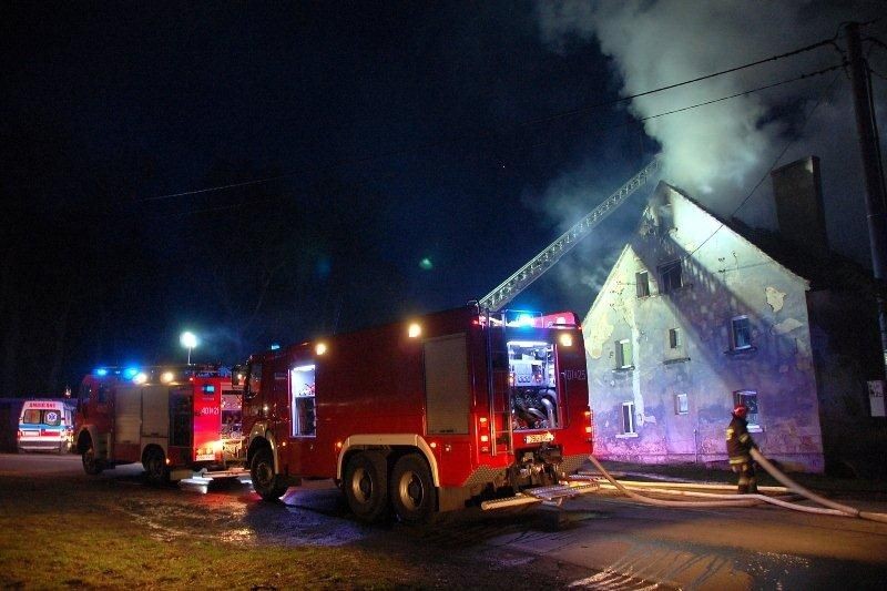 Pożar budynku w Modłej
