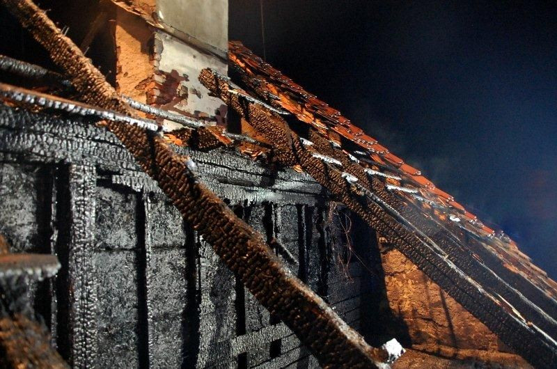 Pożar budynku w Modłej