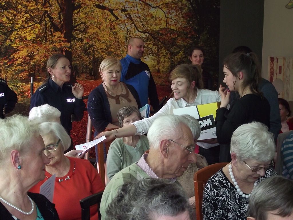 Zawsze jest dobra pora, by wspomóc seniora