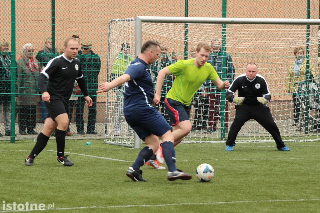 Mecz księża-policjanci