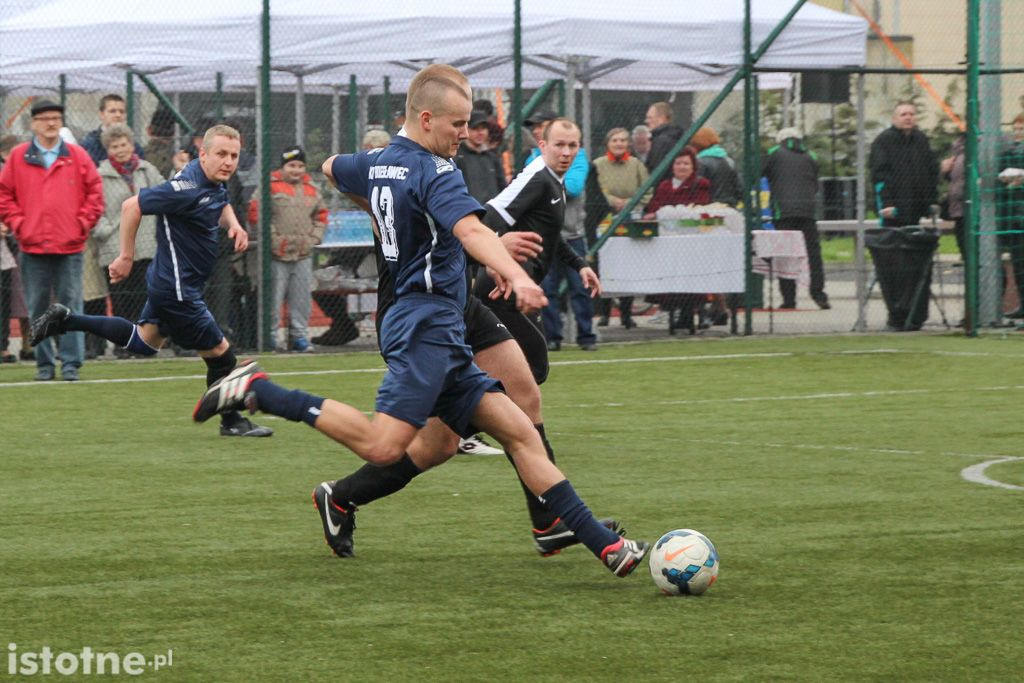 Mecz księża-policjanci