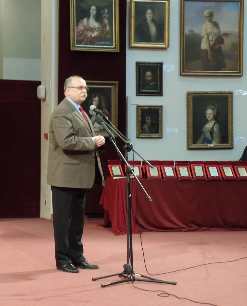 Piotr Roman wyróżniony za docenianie roli spółdzielczości