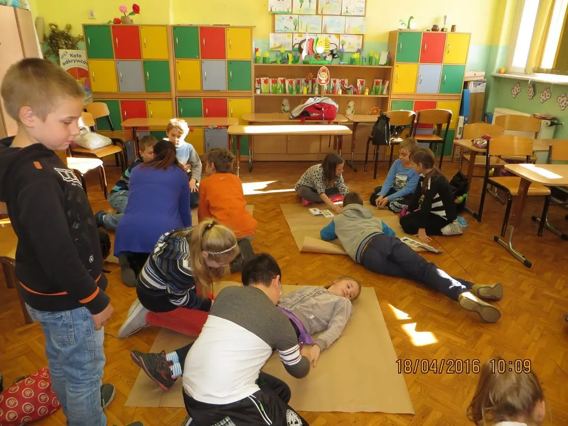 Szkoła Podstawowa nr 2 na warsztatach z bajką, klasa Aliny Dybał