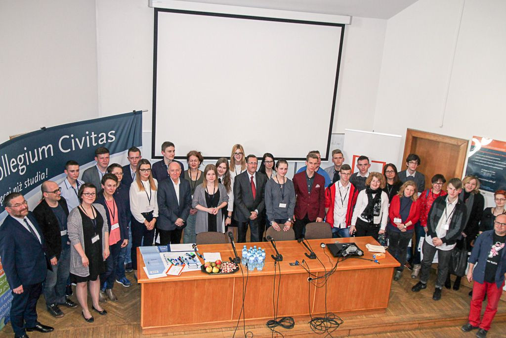 Wiktoria Jędryczka druga w Turnieju Edukacji Medialnej