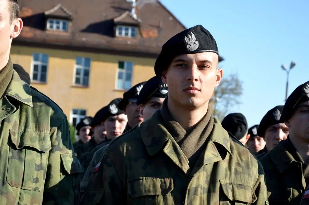 Zakończenie szkolenia elewów w 23 Pułku Artylerii