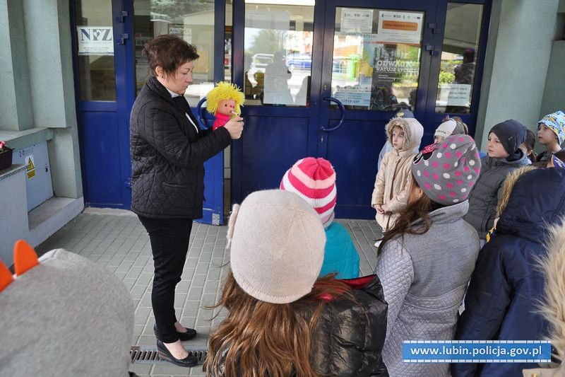 Przestrzegały dzieci przed paleniem papierosów