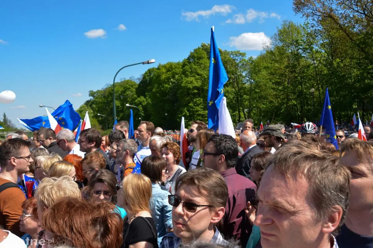 Bolesławianie na marszu 7 maja