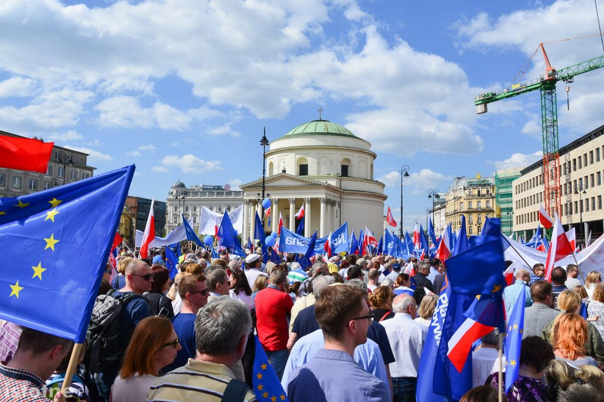 Bolesławianie na marszu 7 maja