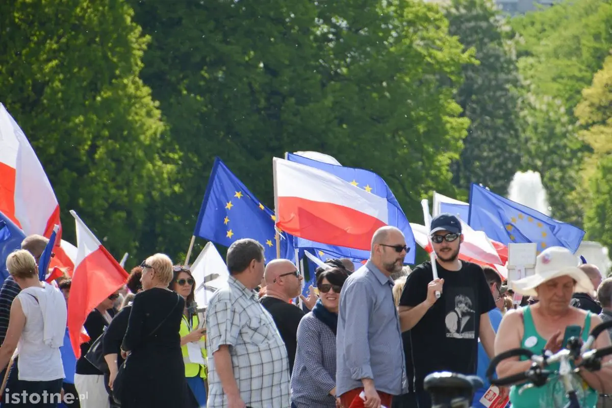 Bolesławianie na marszu 7 maja