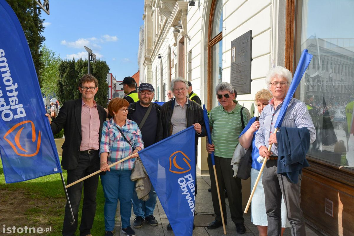 Bolesławianie na marszu 7 maja