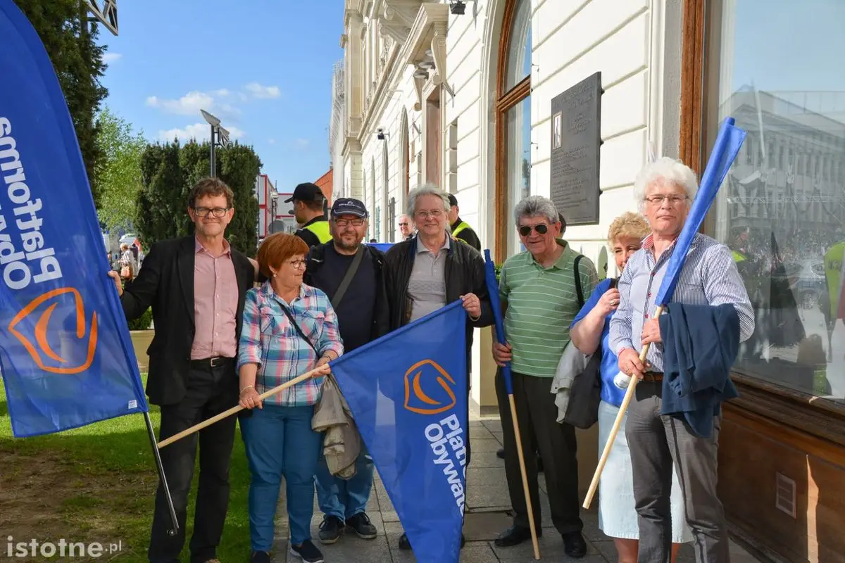 Bolesławianie na marszu 7 maja