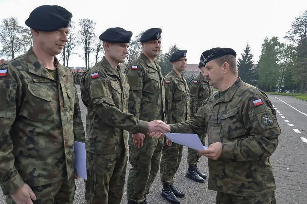 23 Śląski Pułk Artylerii: „W imieniu służby wręczam Wam broń”
