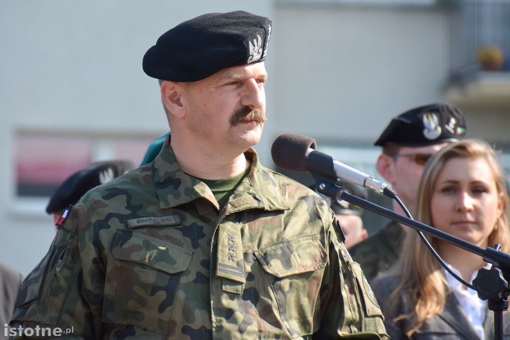 Pożegnali żołnierzy wyjeżdżających na misję do Kosowa