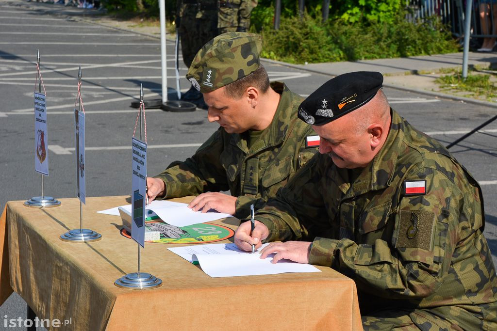 Pożegnali żołnierzy wyjeżdżających na misję do Kosowa