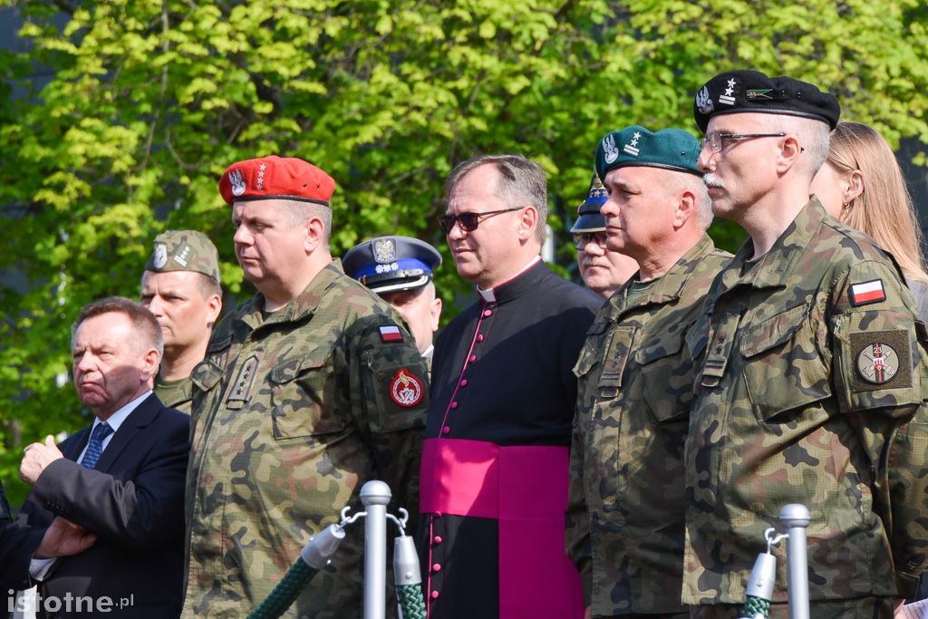 Pożegnali żołnierzy wyjeżdżających na misję do Kosowa