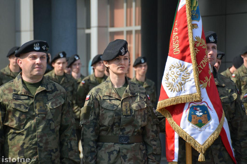 Pożegnali żołnierzy wyjeżdżających na misję do Kosowa
