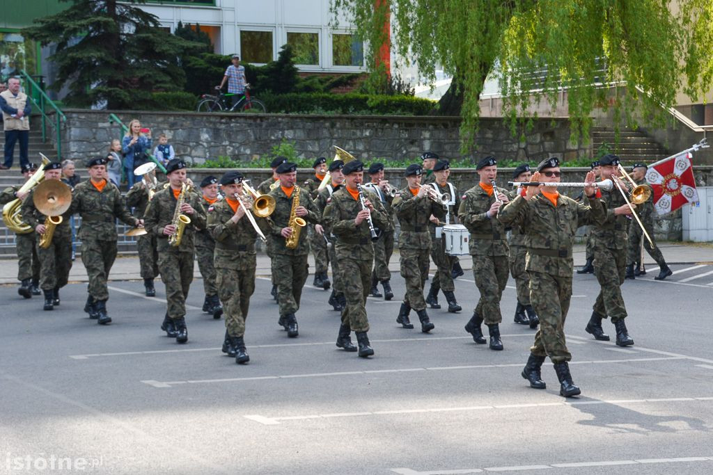 Pożegnali żołnierzy wyjeżdżających na misję do Kosowa