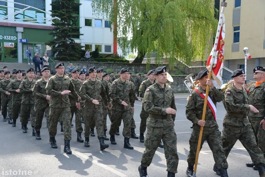 Pożegnali żołnierzy wyjeżdżających na misję do Kosowa