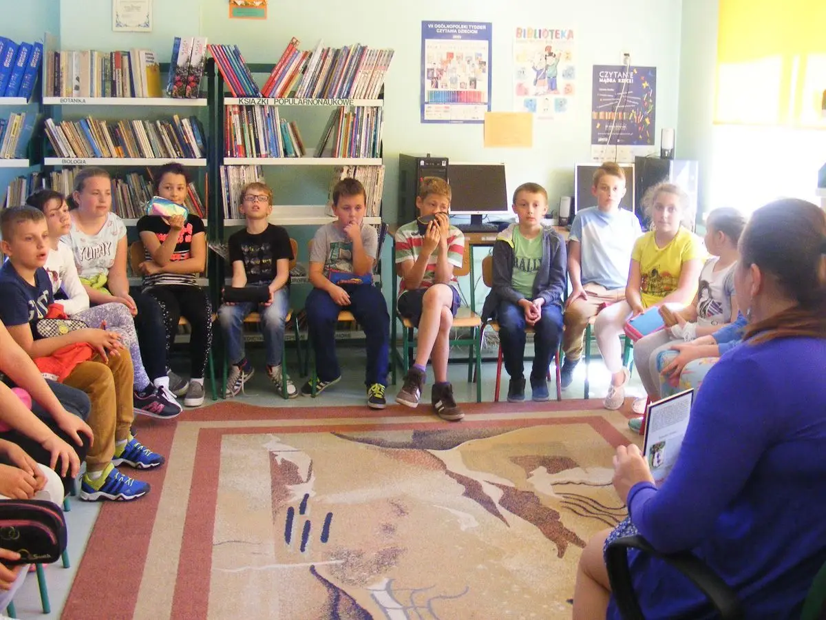 Bajkowe warsztaty wspierające Fundację Zbigniewa Religii w SP nr 3