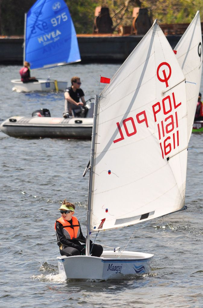Młodzi żeglarze z Bolesławca rozpoczęli sezon regatowy