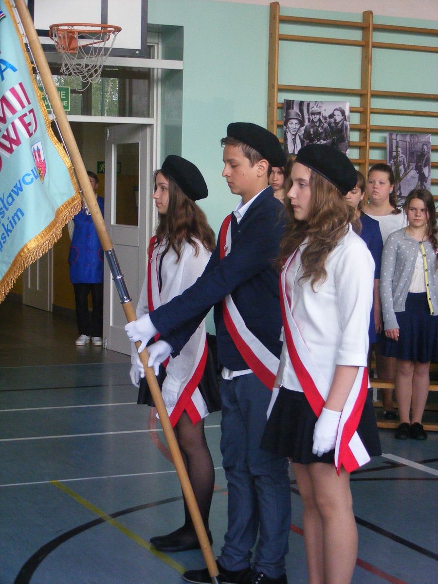 Uroczysty apel z okazji Święta Szkoły