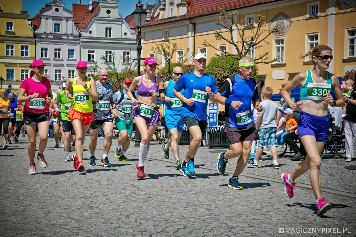 Uczestnicy Europejskiego Biegu Ulicznego