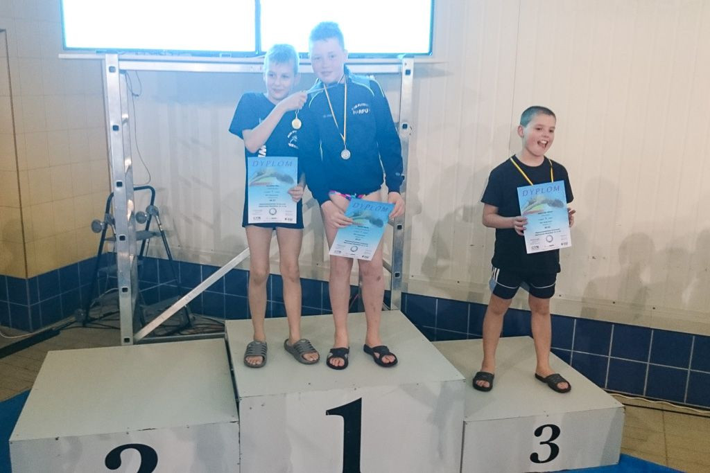 Kolejne sukcesy pływaków Harpuna