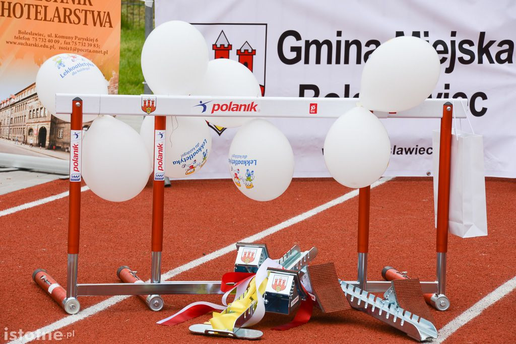 Eliminacje Nestle Cup na stadionie lekkoatletycznym