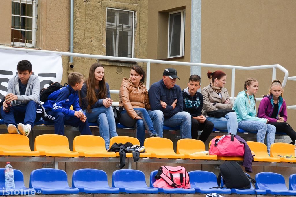 Eliminacje Nestle Cup na stadionie lekkoatletycznym