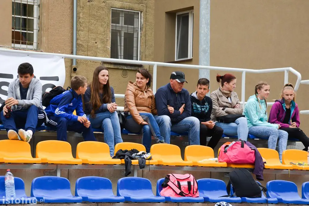 Eliminacje Nestle Cup na stadionie lekkoatletycznym