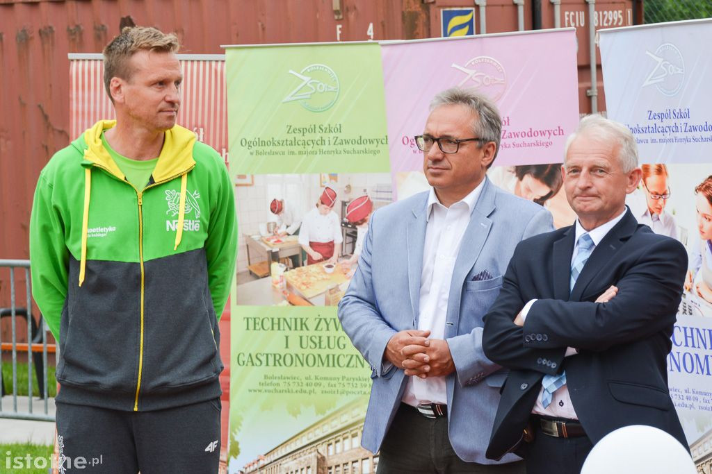 Eliminacje Nestle Cup na stadionie lekkoatletycznym