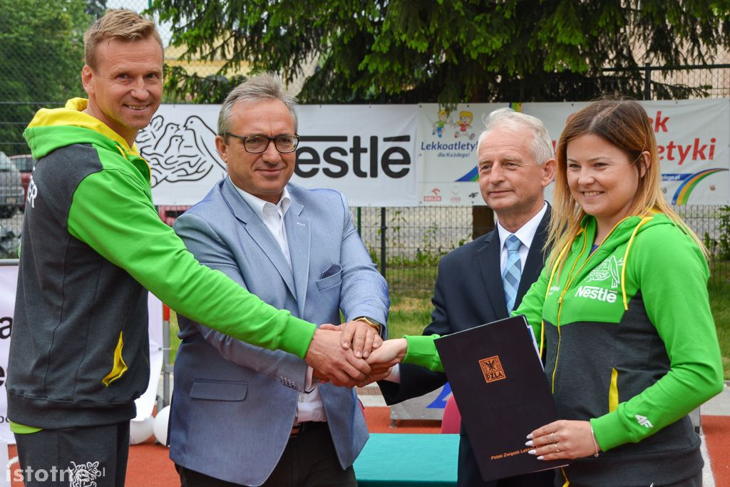 Eliminacje Nestle Cup na stadionie lekkoatletycznym