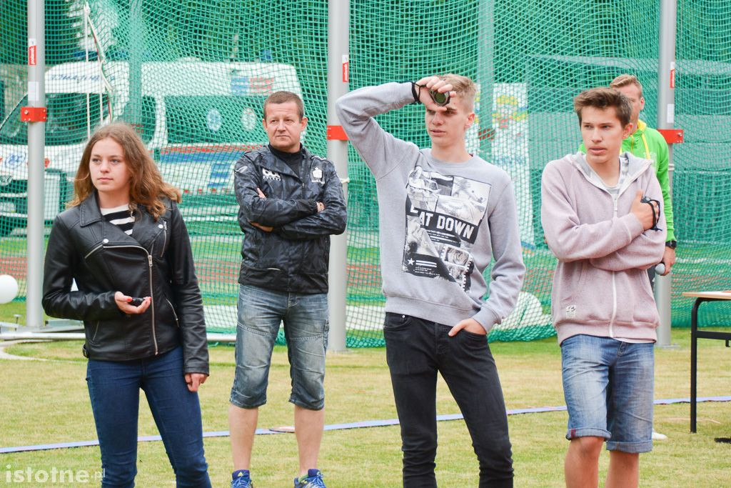 Eliminacje Nestle Cup na stadionie lekkoatletycznym