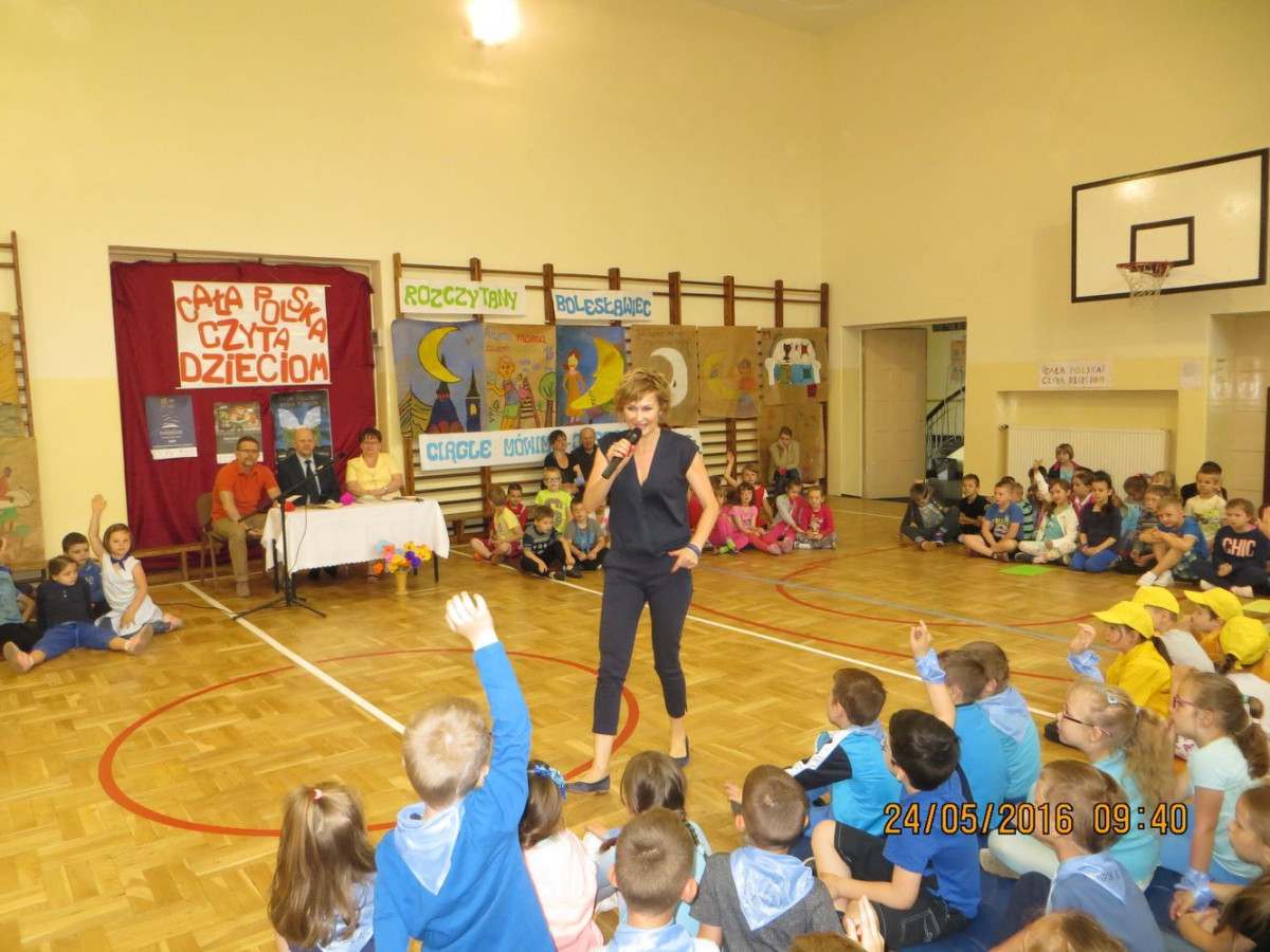 Cała Polska czyta dzieciom akcja czytelnicza w SP nr 2