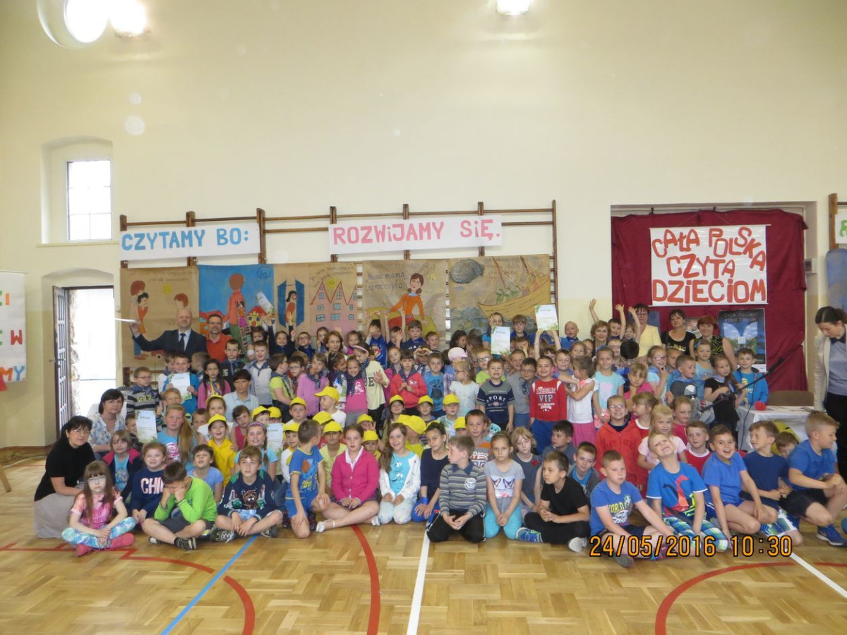 Cała Polska czyta dzieciom akcja czytelnicza w SP nr 2