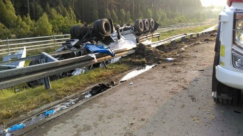Kierowca ciężarówki zginął na A4