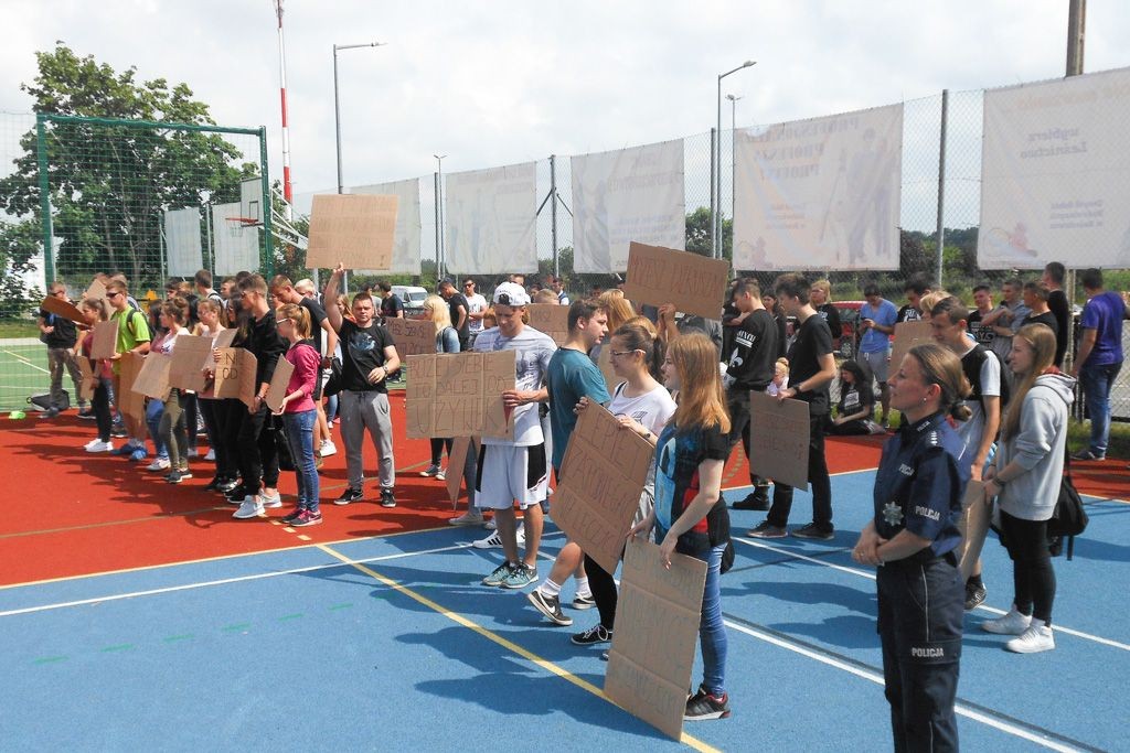 Promowali modę na życie bez uzależnień