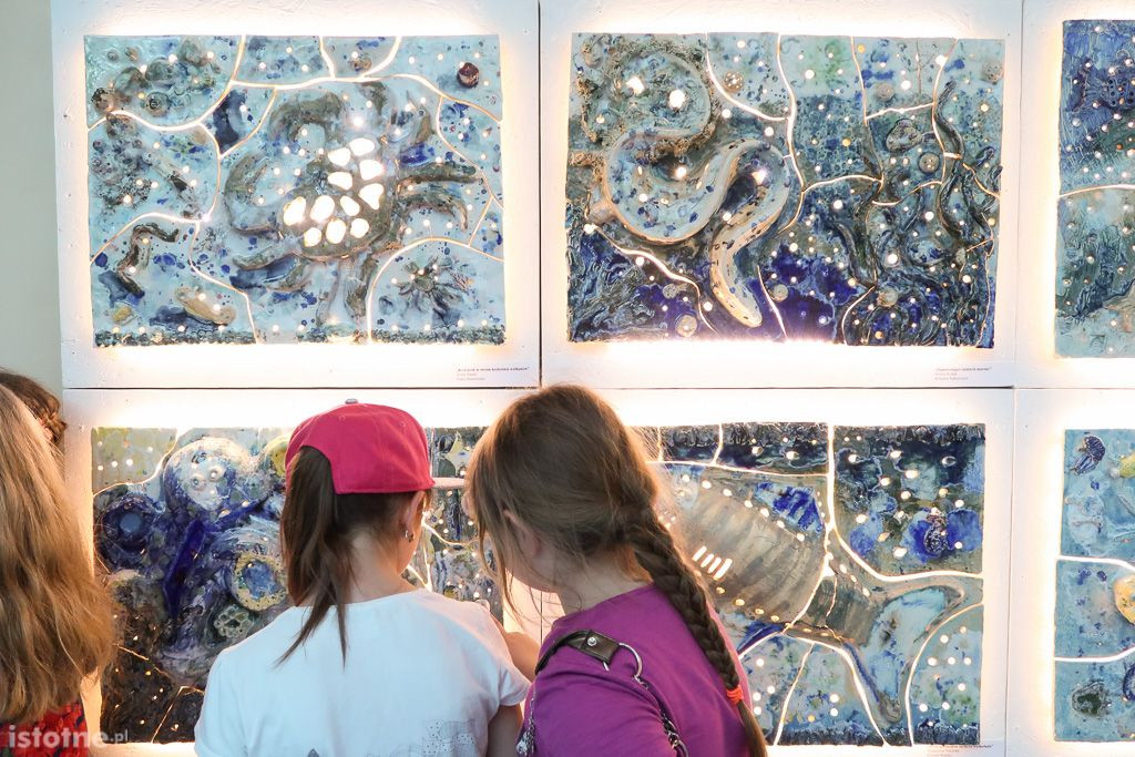 Wernisaż wystawy rzeźb ceramicznych 