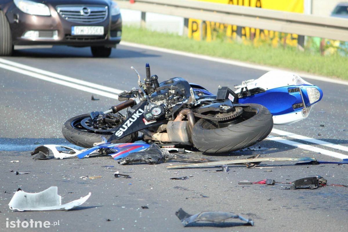 Motocyklista ranny po wypadku na wyjeździe na Zgorzelec