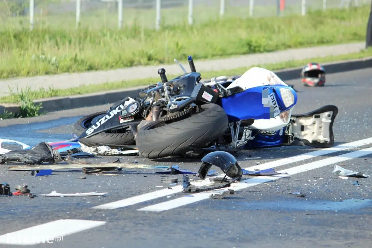 Motocyklista ranny po wypadku na wyjeździe na Zgorzelec