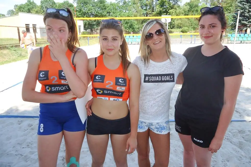 Siatkarki plażowe z „dwójki” w finale wojewódzkim