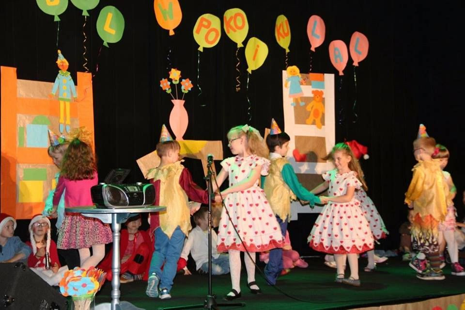 Spektakl dzieci ze Szkoły Podstawowej nr 2